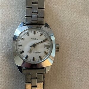 Vintage Timex Classic Silver Watch for Men or Women with Date!